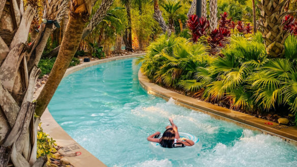 hotel pools in Orlando
