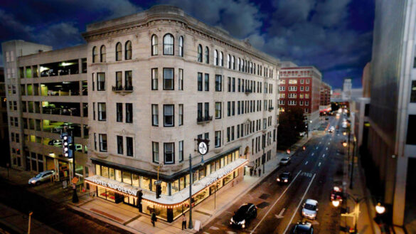 hotels in downtown Memphis