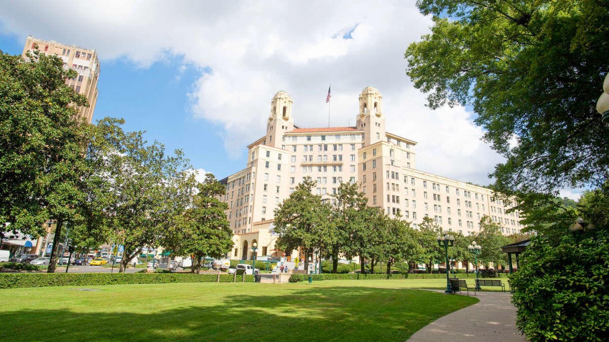 The Best Hotels Near Hot Springs National Park